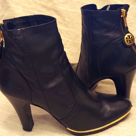 Tory Burch Shoes - Tory Birch Leather Bootie.